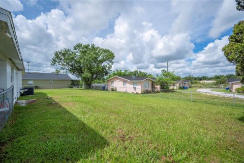 House in Mulberry, Florida 3 bedrooms, 108.88 sq.m. № 1883117 - photo 23