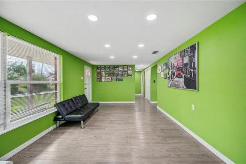 House in Mulberry, Florida 3 bedrooms, 108.88 sq.m. № 1883117 - photo 8