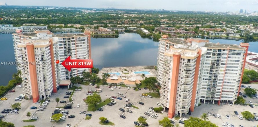 Condo in Miami, Florida, 1 bedroom  № 1986548