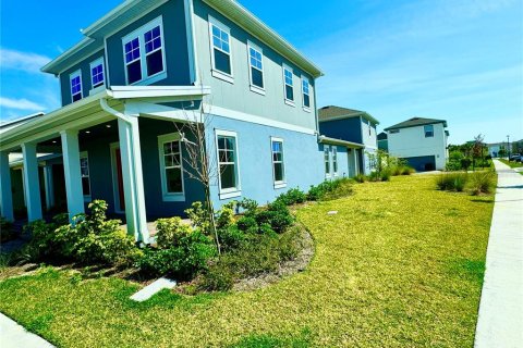 Villa ou maison à louer à Orlando, Floride: 4 chambres, 262.45 m2 № 2128353 - photo 3