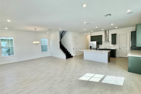 Villa ou maison à louer à Orlando, Floride: 4 chambres, 262.45 m2 № 2128353 - photo 13