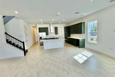 Villa ou maison à louer à Orlando, Floride: 4 chambres, 262.45 m2 № 2128353 - photo 11