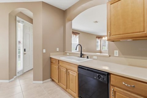 House in Lecanto, Florida 3 bedrooms, 153.75 sq.m. № 2198239 - photo 6