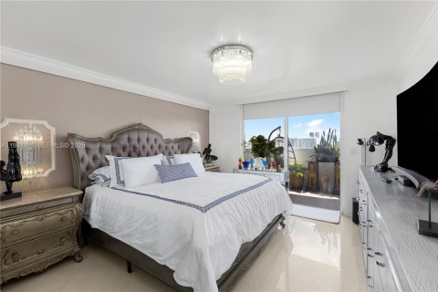 Купить кондоминиум в Авентура, Флорида 2 спальни, 99.68м2, № 1999672 - фото 18