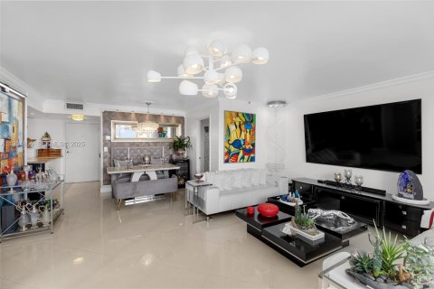 Купить кондоминиум в Авентура, Флорида 2 спальни, 99.68м2, № 1999672 - фото 5