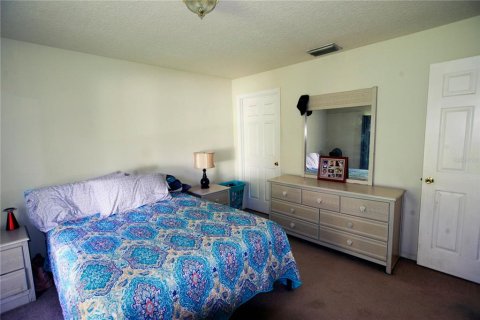 Commercial property in Palm Coast, Florida 6 bedrooms, 210.7 sq.m. № 1909651 - photo 24