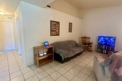 Commercial property in Palm Coast, Florida 6 bedrooms, 210.7 sq.m. № 1909651 - photo 18