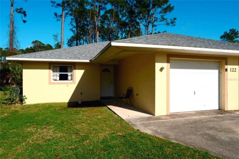 Commercial property in Palm Coast, Florida 6 bedrooms, 210.7 sq.m. № 1909651 - photo 6