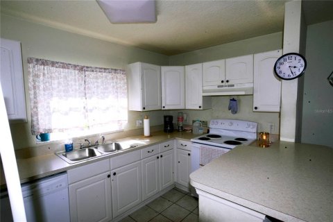 Commercial property in Palm Coast, Florida 6 bedrooms, 210.7 sq.m. № 1909651 - photo 14