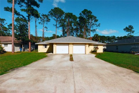 Commercial property in Palm Coast, Florida 6 bedrooms, 210.7 sq.m. № 1909651 - photo 1