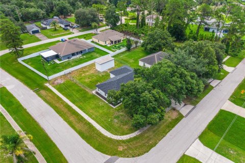 Casa en venta en Deltona, Florida, 3 dormitorios, 179.86 m2 № 2158036 - foto 10