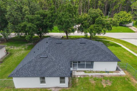 Casa en venta en Deltona, Florida, 3 dormitorios, 179.86 m2 № 2158036 - foto 7