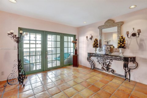 Condominio en venta en Hallandale Beach, Florida, 2 dormitorios, 162.58 m2 № 1693963 - foto 8