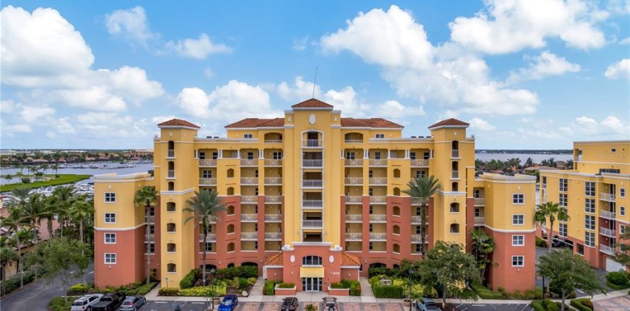 Condo à Palmetto, Floride, 2 chambres  № 2408523