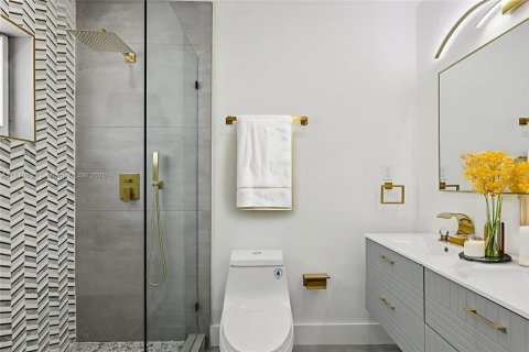 Casa en venta en Hollywood, Florida, 4 dormitorios, 174.38 m2 № 1895872 - foto 10