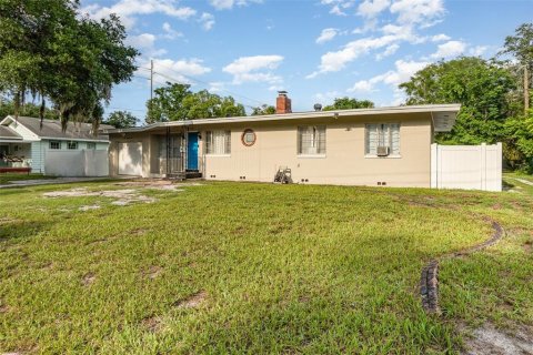 House in Apopka, Florida 3 bedrooms, 123.37 sq.m. № 1793081 - photo 3