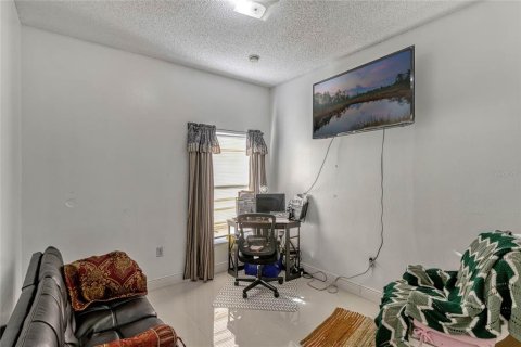 Casa en venta en Kissimmee, Florida, 4 dormitorios, 160.81 m2 № 1542890 - foto 7