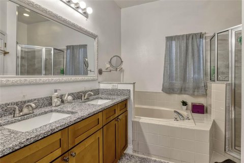 Casa en venta en Kissimmee, Florida, 4 dormitorios, 160.81 m2 № 1542890 - foto 19