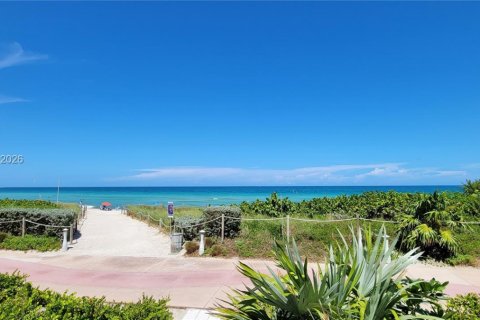 Снять в аренду кондоминиум в Майами-Бич, Флорида 1 спальня, 75.44м2, № 2050084 - фото 11