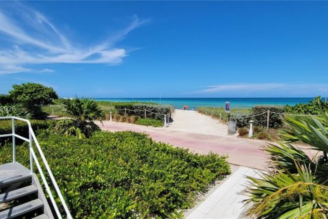 Снять в аренду кондоминиум в Майами-Бич, Флорида 1 спальня, 75.44м2, № 2050084 - фото 12