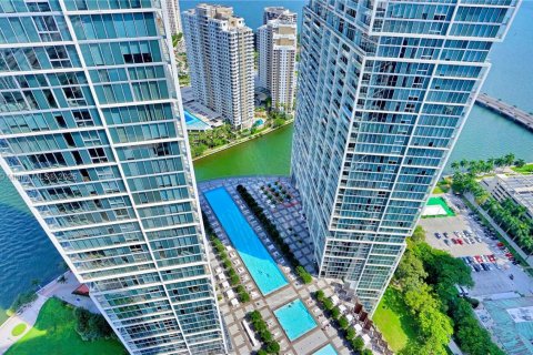 Condo in Miami, Florida, 2 bedrooms № 1971115 - photo 22