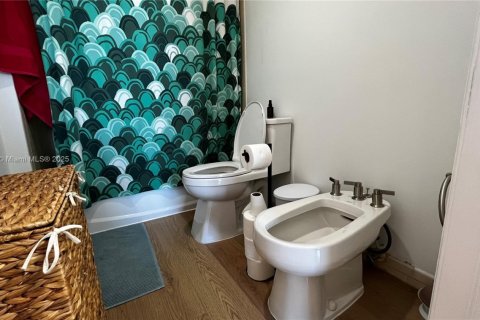 Copropriété à louer à Miami, Floride: 2 chambres, 88.07 m2 № 1964147 - photo 14