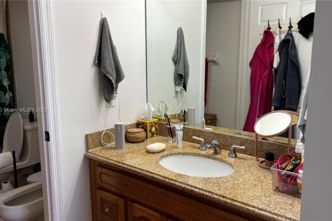 Copropriété à louer à Miami, Floride: 2 chambres, 88.07 m2 № 1964147 - photo 12