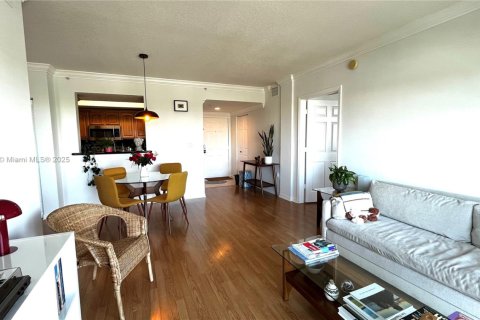 Copropriété à louer à Miami, Floride: 2 chambres, 88.07 m2 № 1964147 - photo 3