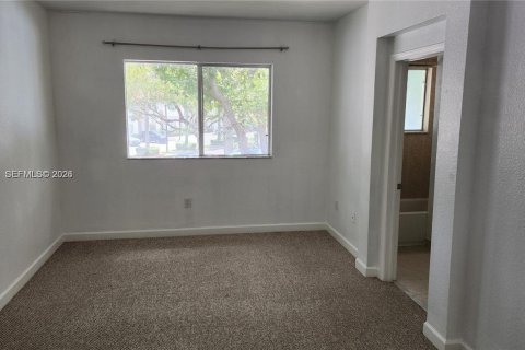 Touwnhouse à louer à Miami, Floride: 3 chambres, 145.95 m2 № 2027907 - photo 29