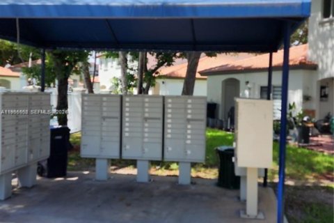 Touwnhouse à louer à Miami, Floride: 3 chambres, 145.95 m2 № 2027907 - photo 5