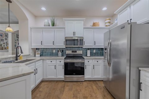 Touwnhouse à vendre à Valrico, Floride: 3 chambres, 211.26 m2 № 2387614 - photo 6