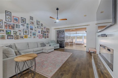 Touwnhouse à vendre à Valrico, Floride: 3 chambres, 211.26 m2 № 2387614 - photo 17