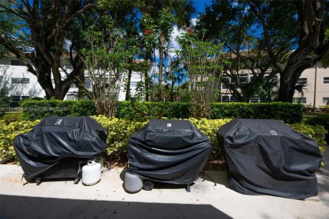 Condominio en venta en Lauderdale Lakes, Florida, 2 dormitorios, 87.7 m2 № 1977748 - foto 29