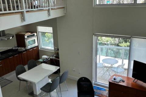 Copropriété à louer à Miami, Floride: 1 chambre, 69.68 m2 № 2145795 - photo 4