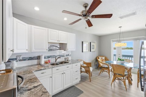 Copropriété à louer à Saint Petersburg, Floride: 2 chambres, 95.13 m2 № 2103613 - photo 8