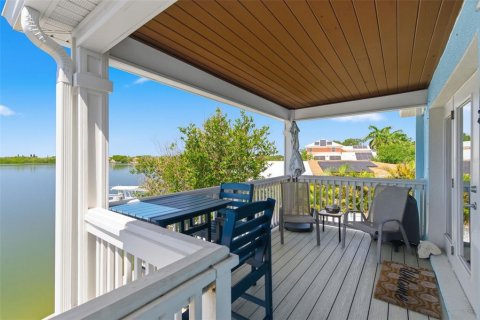 Condo à Saint Petersburg, Floride, 2 chambres № 2103613