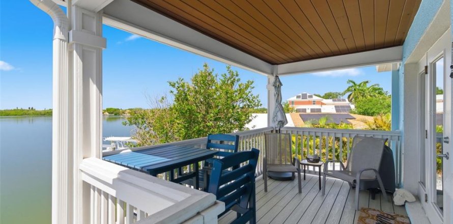 Condo à Saint Petersburg, Floride, 2 chambres  № 2103613