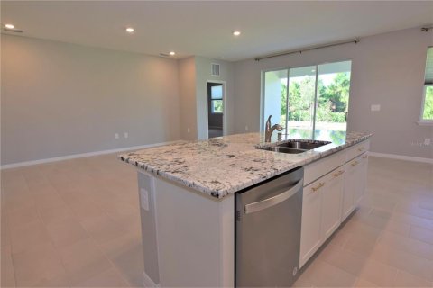 Casa en alquiler en Sarasota, Florida, 3 dormitorios, 190.54 m2 № 1651491 - foto 4