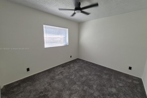 Copropriété à louer à Davie, Floride: 2 chambres, 91.97 m2 № 1953831 - photo 16