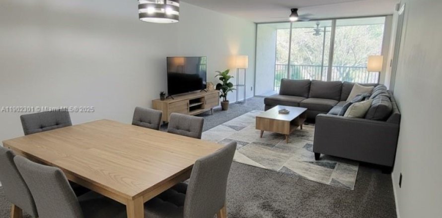 Condo à Davie, Floride, 2 chambres  № 1953831