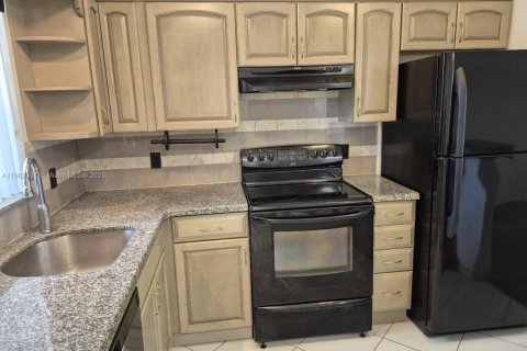 Copropriété à louer à Davie, Floride: 2 chambres, 91.97 m2 № 1953831 - photo 6