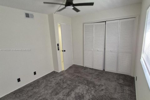 Copropriété à louer à Davie, Floride: 2 chambres, 91.97 m2 № 1953831 - photo 19