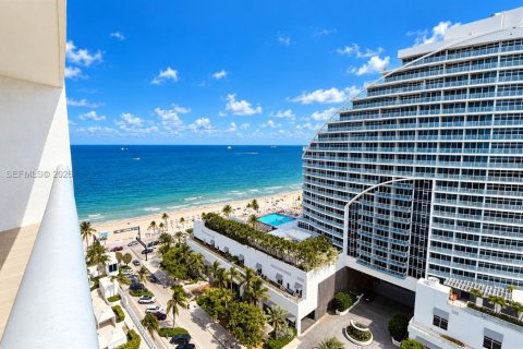 Condo in Fort Lauderdale, Florida, 2 bedrooms № 2316092 - photo 2