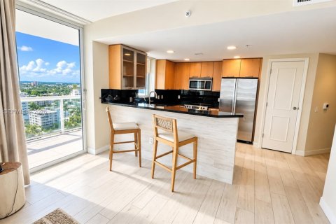 Condo in Fort Lauderdale, Florida, 2 bedrooms № 2316092 - photo 8