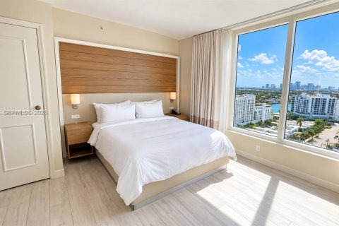 Condo in Fort Lauderdale, Florida, 2 bedrooms № 2316092 - photo 17