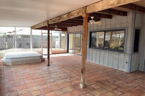Villa ou maison à vendre à Port St. Lucie, Floride: 3 chambres, 165.83 m2 № 2043697 - photo 23