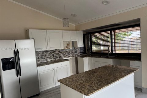 Villa ou maison à vendre à Port St. Lucie, Floride: 3 chambres, 165.83 m2 № 2043697 - photo 15