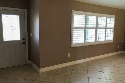 Villa ou maison à vendre à Port Charlotte, Floride: 3 chambres, 135.36 m2 № 2395618 - photo 10