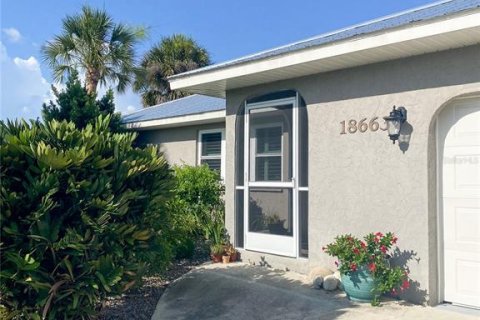 Villa ou maison à vendre à Port Charlotte, Floride: 3 chambres, 135.36 m2 № 2395618 - photo 6
