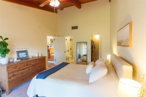 Adosado en venta en Pembroke Pines, Florida, 2 dormitorios, 111.11 m2 № 2077933 - foto 19